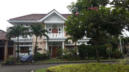 Rumah Minimalis,securty 24 jam di Bintaro 9.