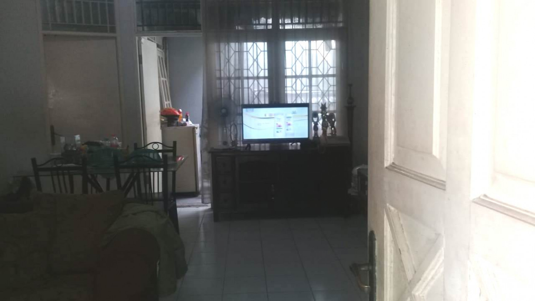 Rumah siap huni ,lokasi ok Di Bintaro Jaya 5.