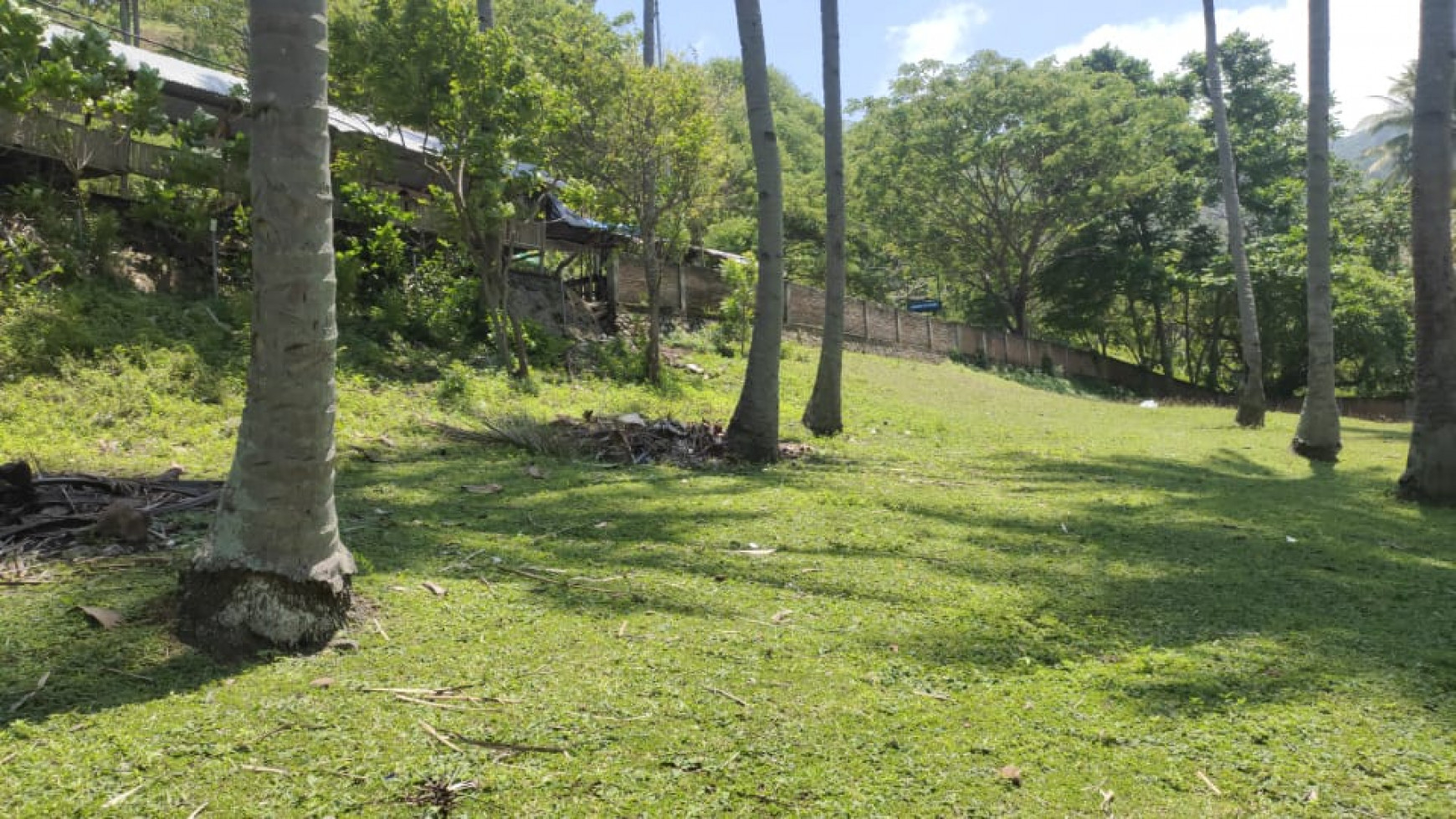 Kavling Pinggir pantai  untuk bangun Hotel/Resort  .di Lombok.