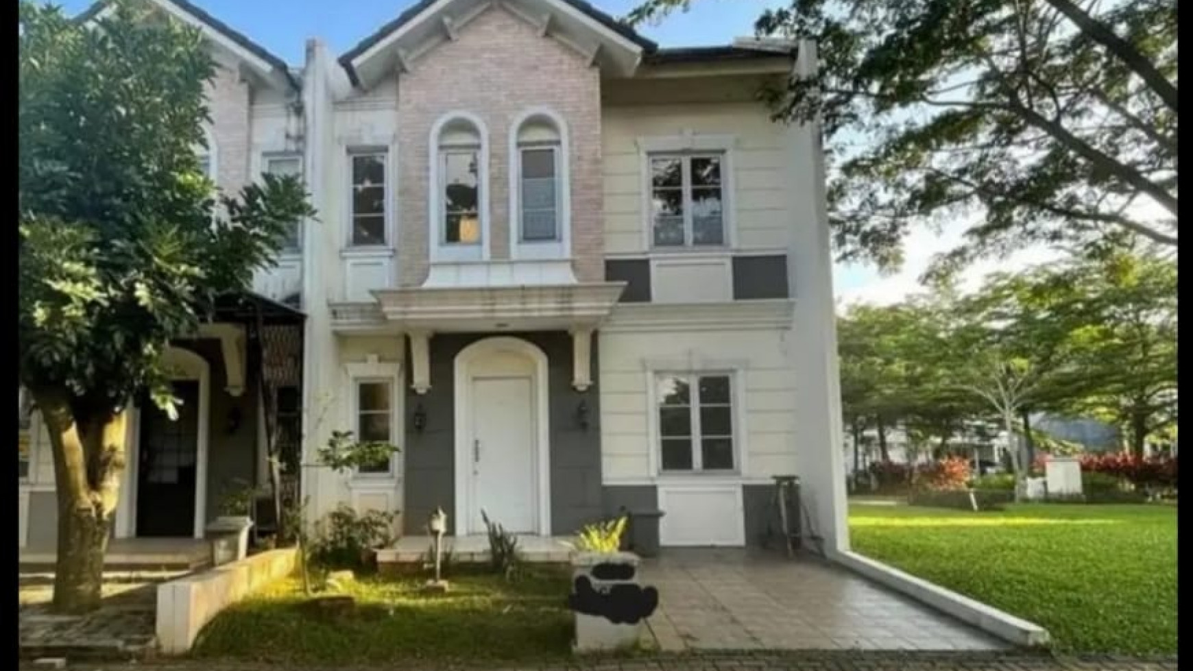 Rumah Vanya Park Cluster Azura