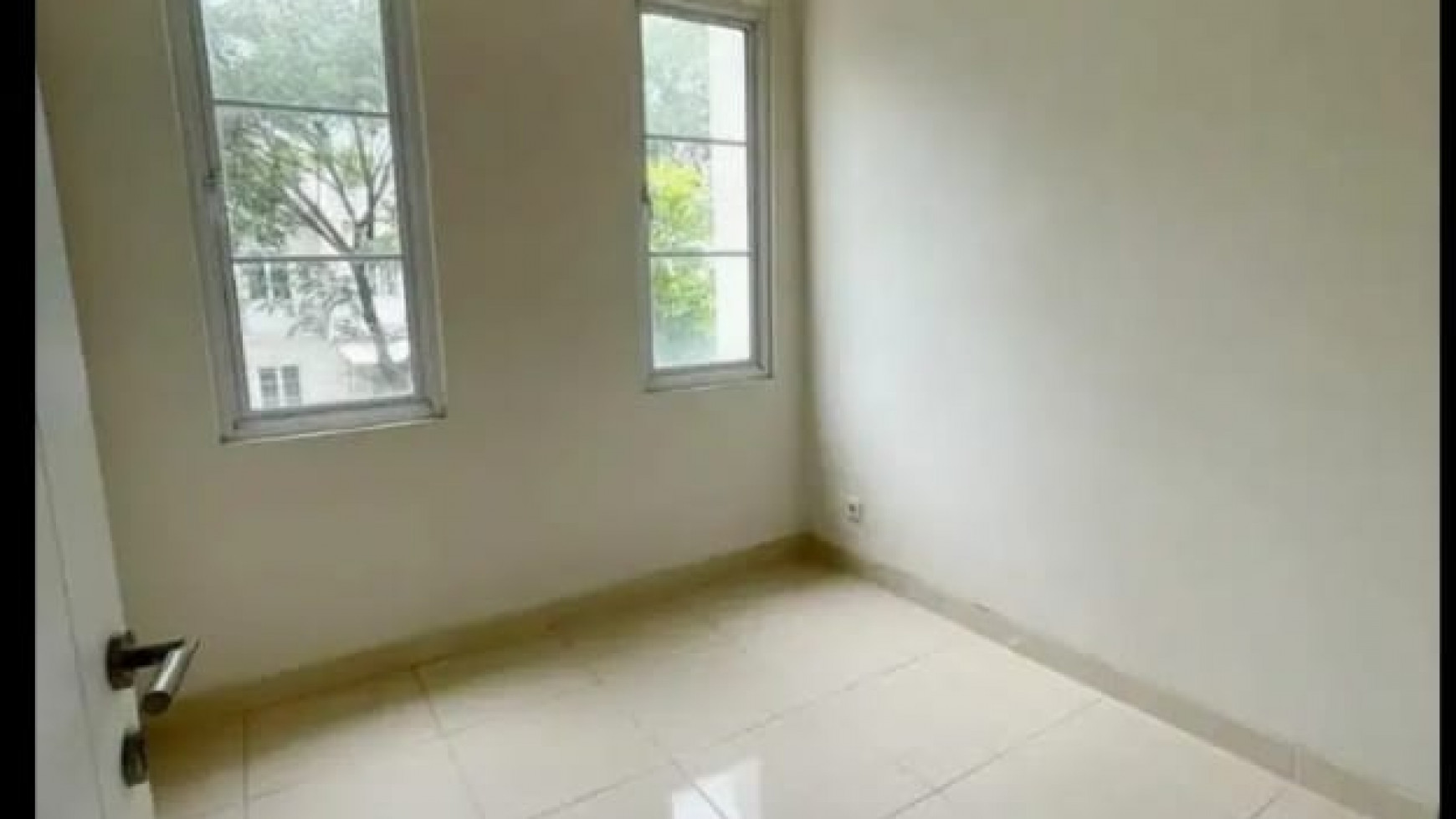 Rumah Vanya Park Cluster Azura