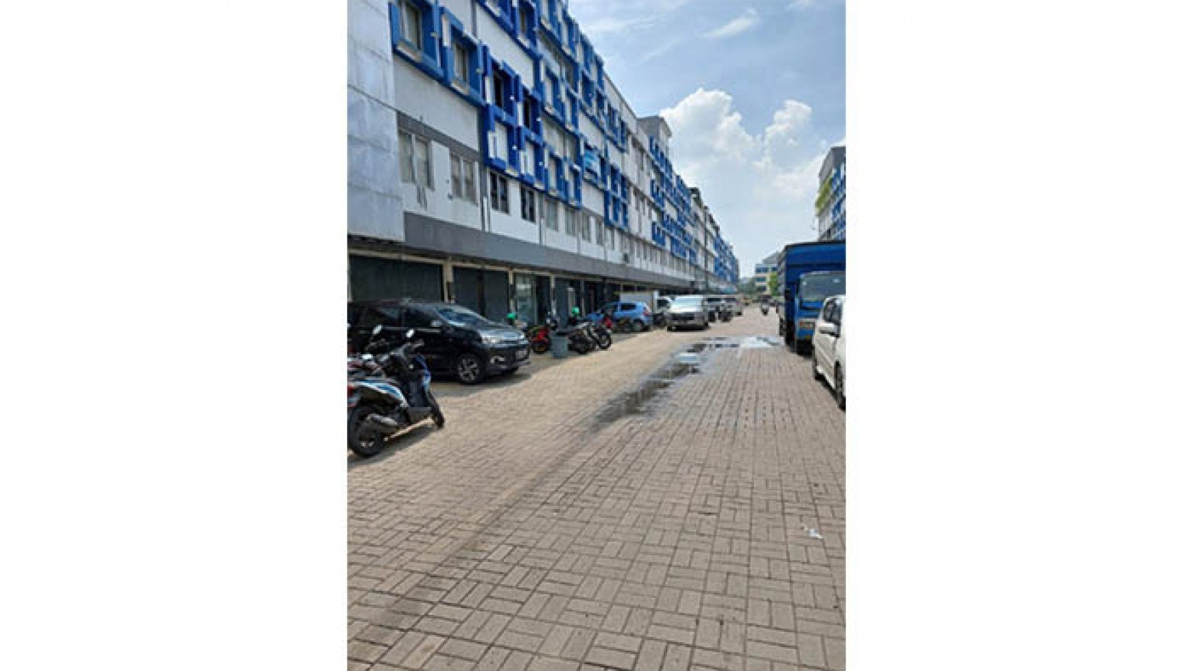 Ruko Bukit Gading Indah, Kelapa Gading Luas 4,5x18m2