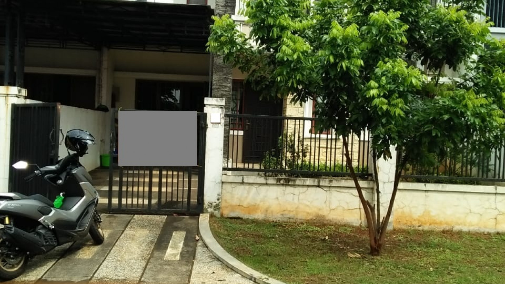 Rumah di Cluster Garden Terrace dekat dengan Sekolah Notre dame.