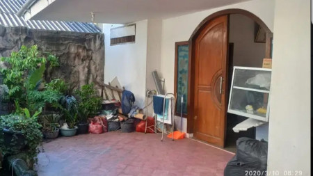 Dijual Rumah di Cipadu, Kreo