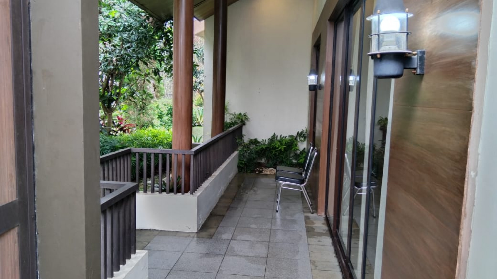 Dijual Villa di Jl. Puncak Raya, Gadog, Bogor