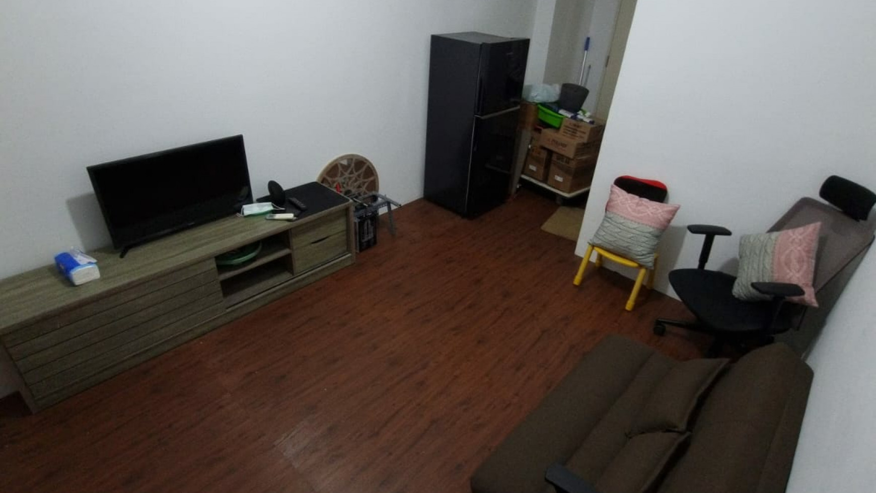 Dijual Apartemen Tanglin Type Studio - MURAH - Bonus 1 Unit AC + Lantai Vynil