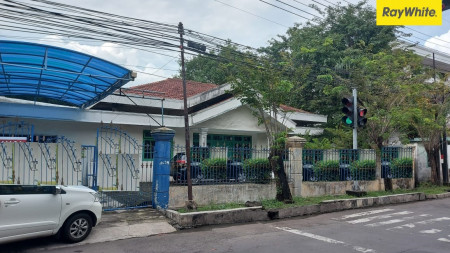 Rumah Strategis di Jl Raya Sukomanunggal, Surabaya