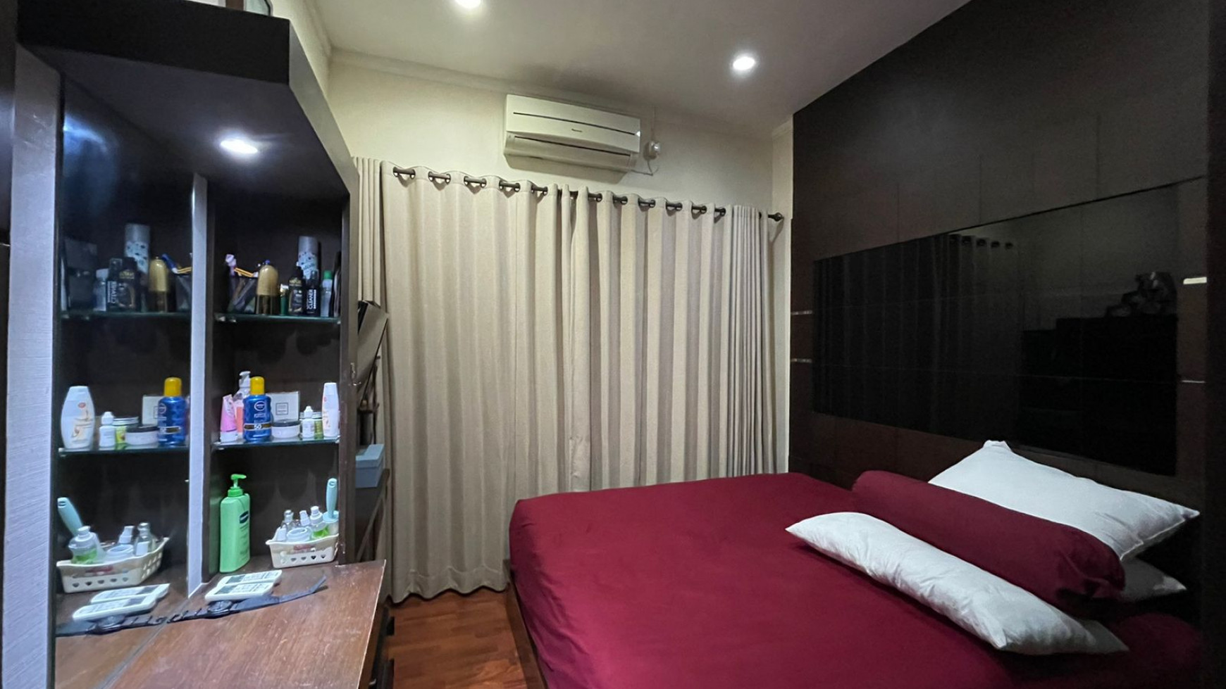 Rumah Siap Huni, Hunian Nyaman dan Asri @Emerald Terrace, Bintaro