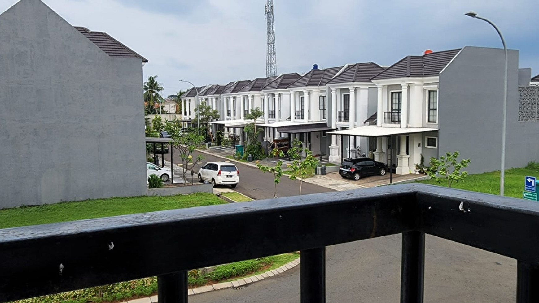 Rumah Siap Huni dan Hunian Asri @Banjar Wijaya, Cipondoh