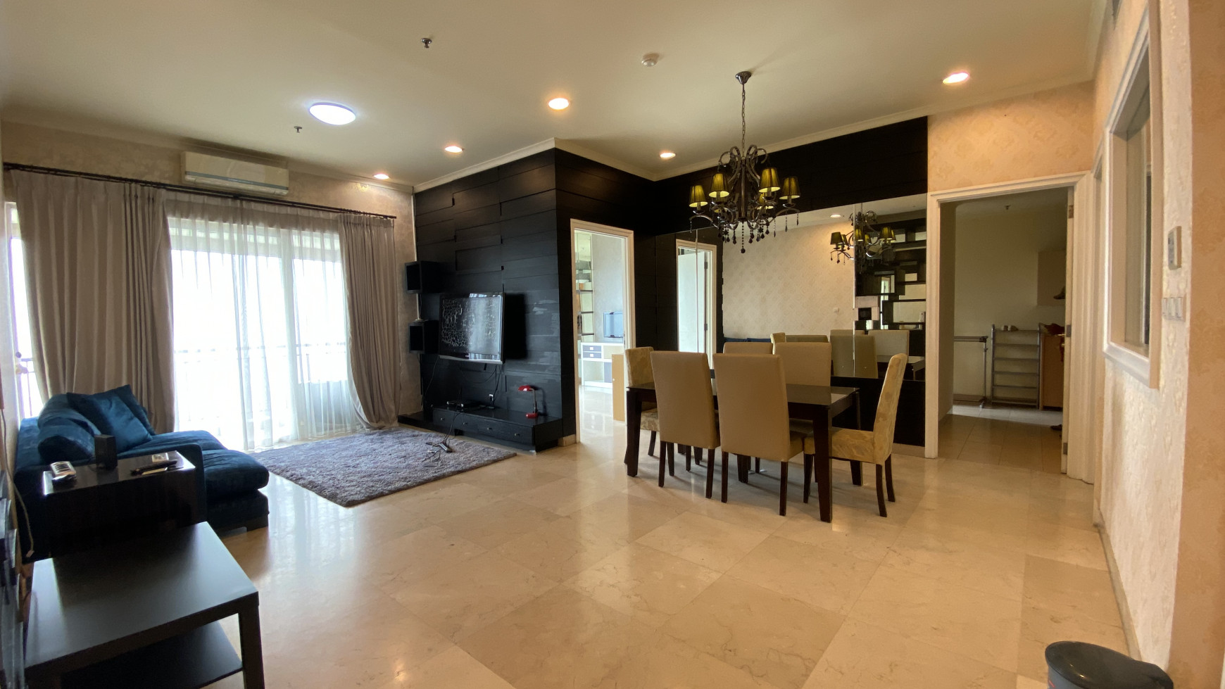 Disewakan Apartemen Senayan Residence 3BR + 1