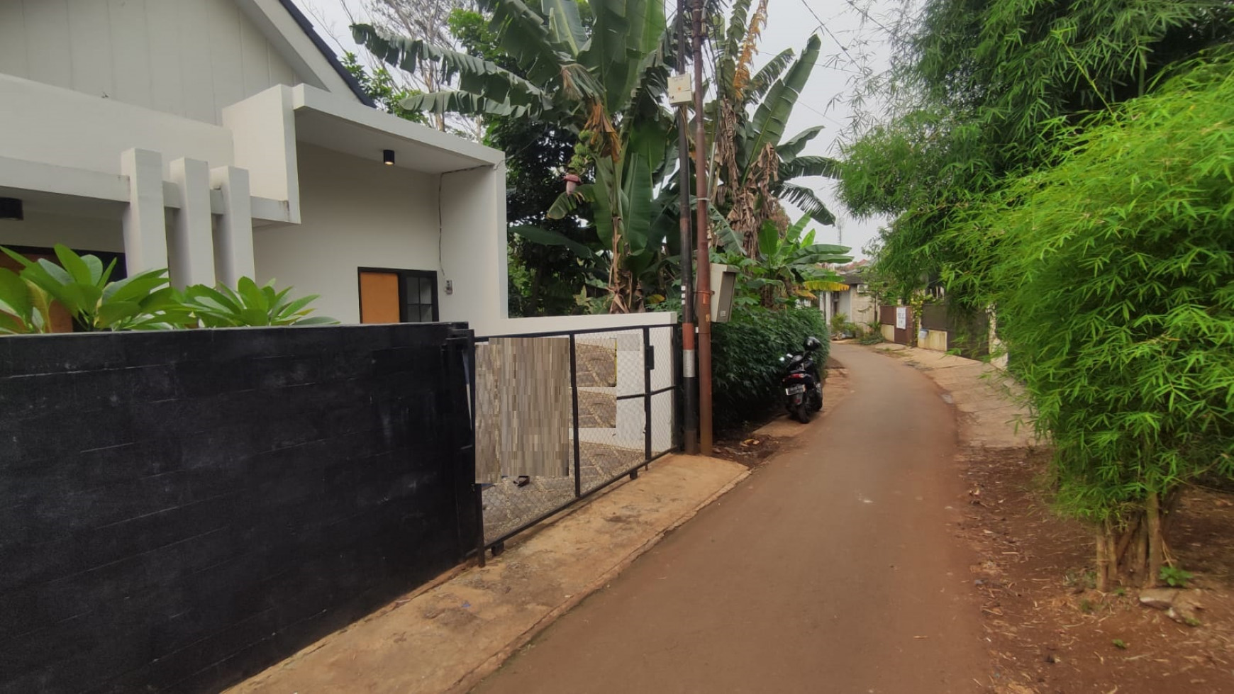 Rumah minimalis, brand new bagus, siap huni di Graha Bintaro