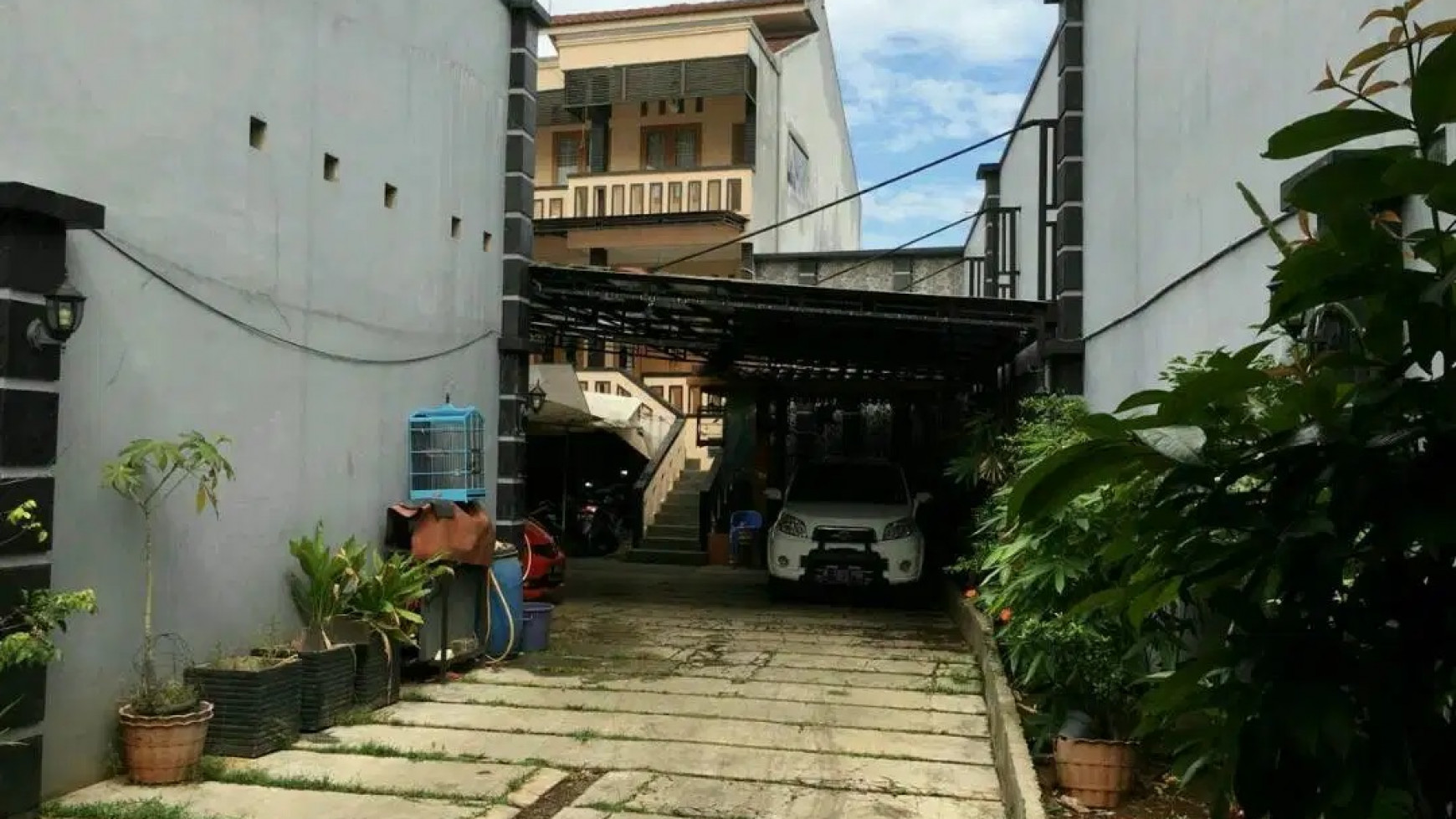 Dijual Rumah Bagus & Rapi di Srengseh Sawah