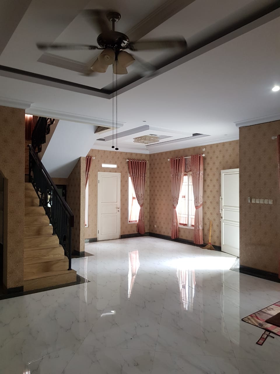 Dijual Rumah Asri & Rapi Di Grand Residence Kebagusan