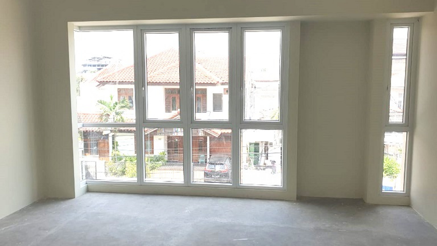 Turun Harga Dijual Rumah Brand New di Jln Sumagung Kelapa Gading