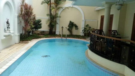 Rumah Tinggal Exclusive Simprug Garden Grogol Selatan Kebayoran Lama Jakarta Selatan