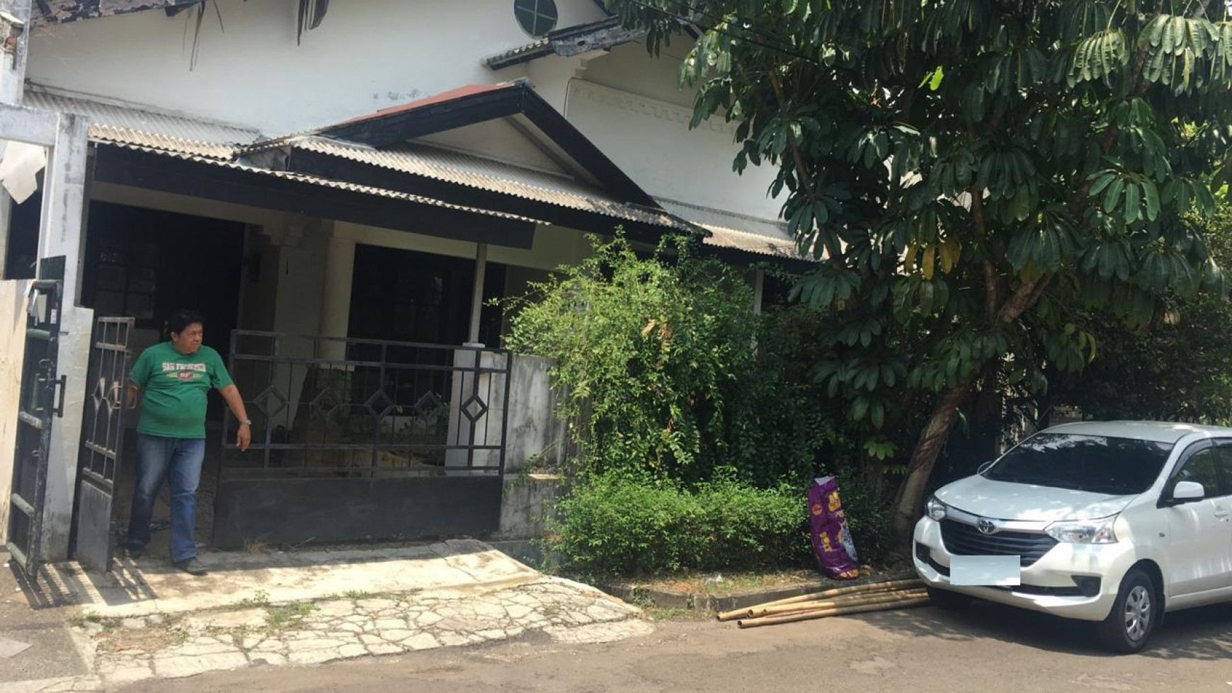 Rumah lama di Kucica Bintaro Jaya 9