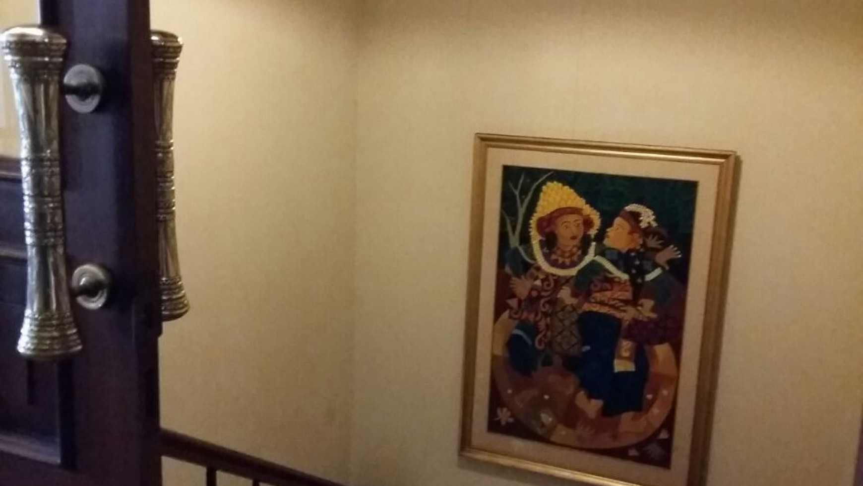 Rumah minimalis nuansa jawa,asri di Rempoa Tangerang Selatan