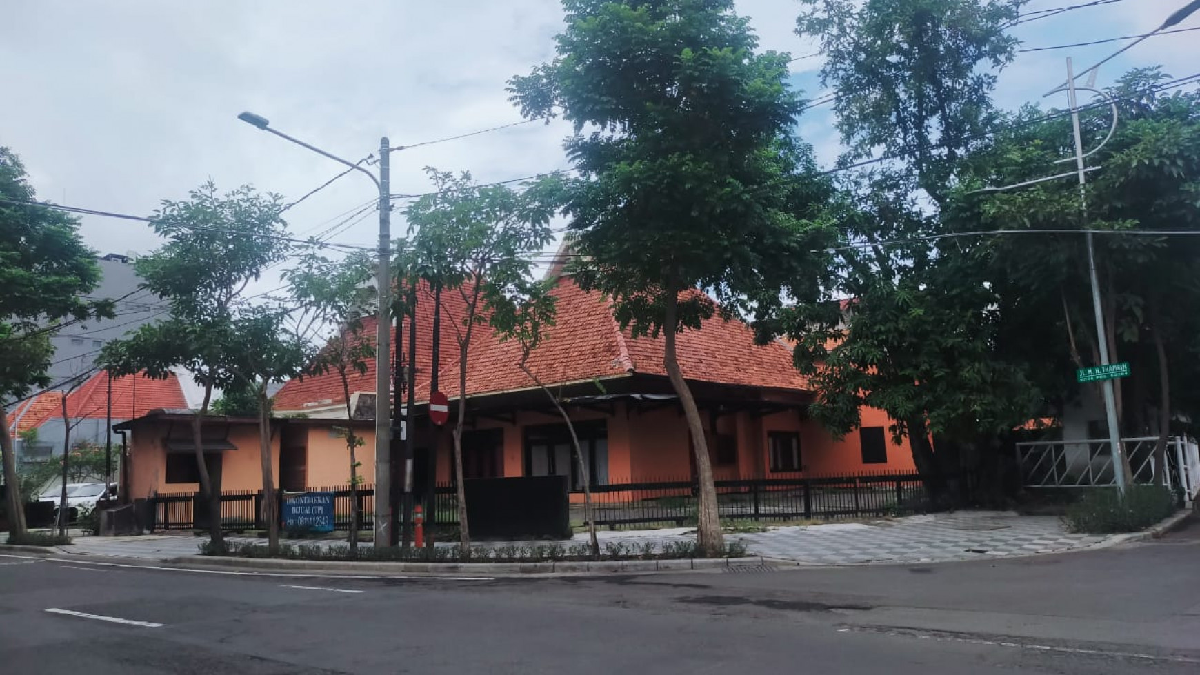 Disewakan Bekas Resto Jl. Dr Sutomo 