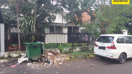 Rumah di Jln Citarum, Surabaya Pusat