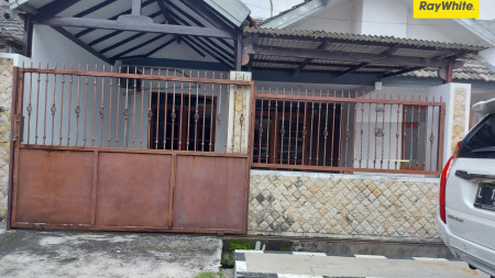 Rumah di Griya Babatan Mukti, Surabaya