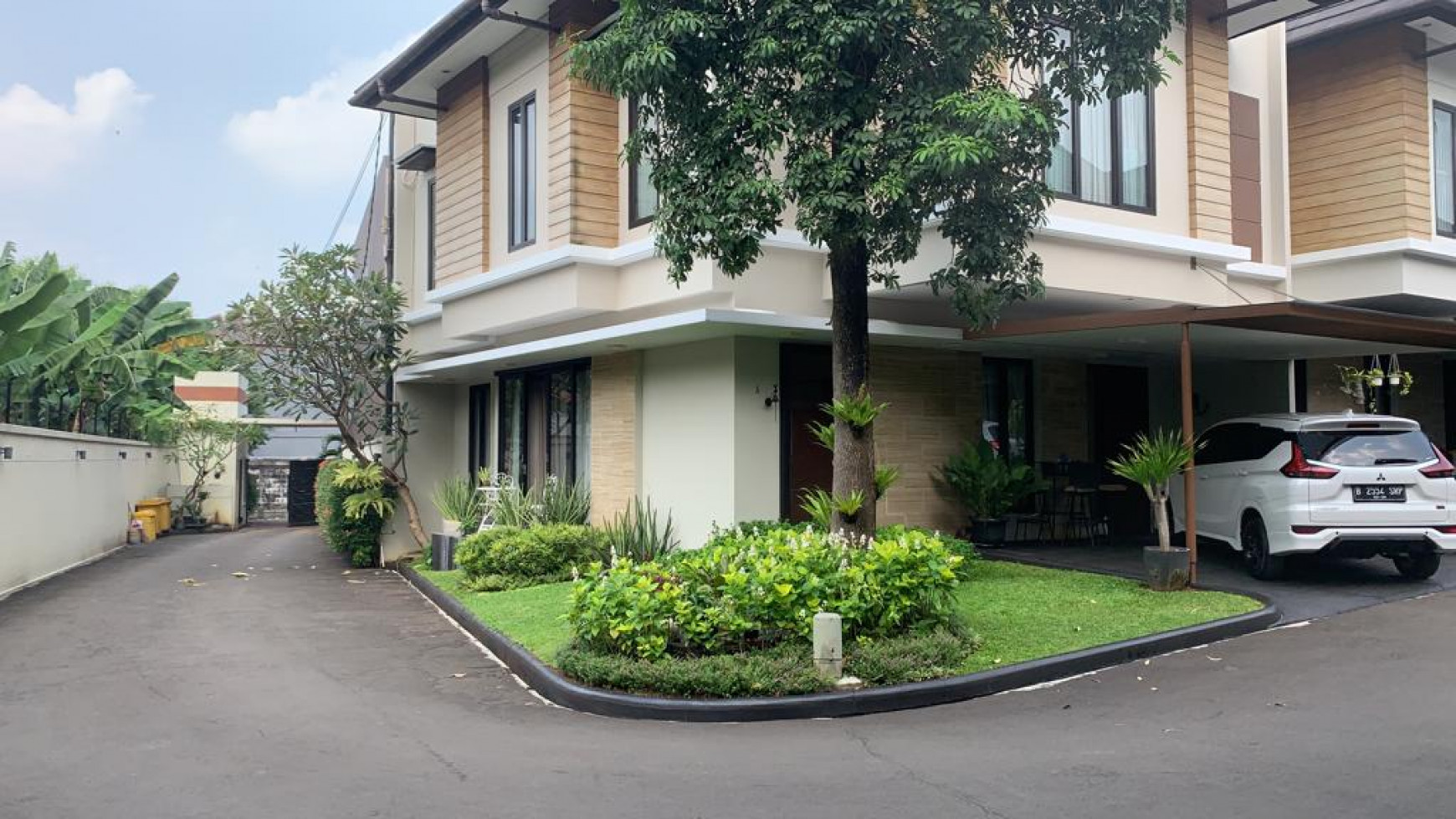 Dijual Rumah Bagus DI Taman Pesona Town House, Bintaro Sektor 9