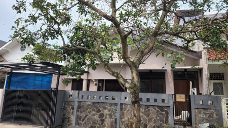 Rumah Bagus Di Cluster Kasuari Bintaro Jaya Sektor 9