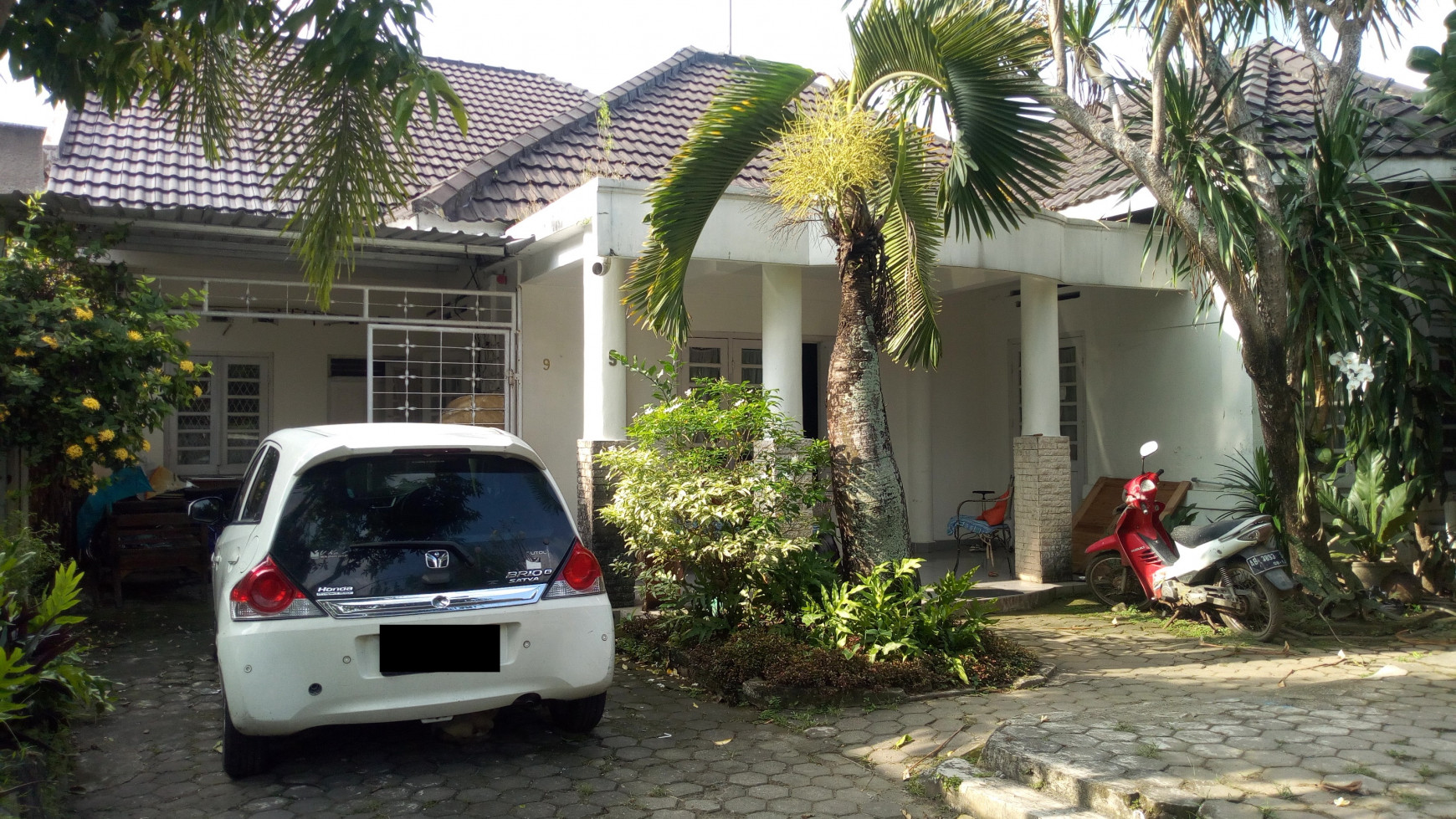 Rumah Klasik Lokasi Startegis Untuk Rumah / Homestay Tengah Kota Di Jl Gambir Yogyakarta