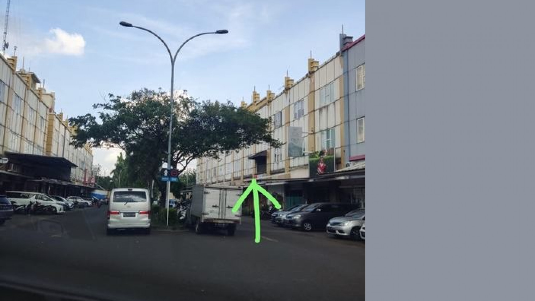 dijual rugi ruko golden boulevard bsd city tangerang selatan banten, strategis, siap huni