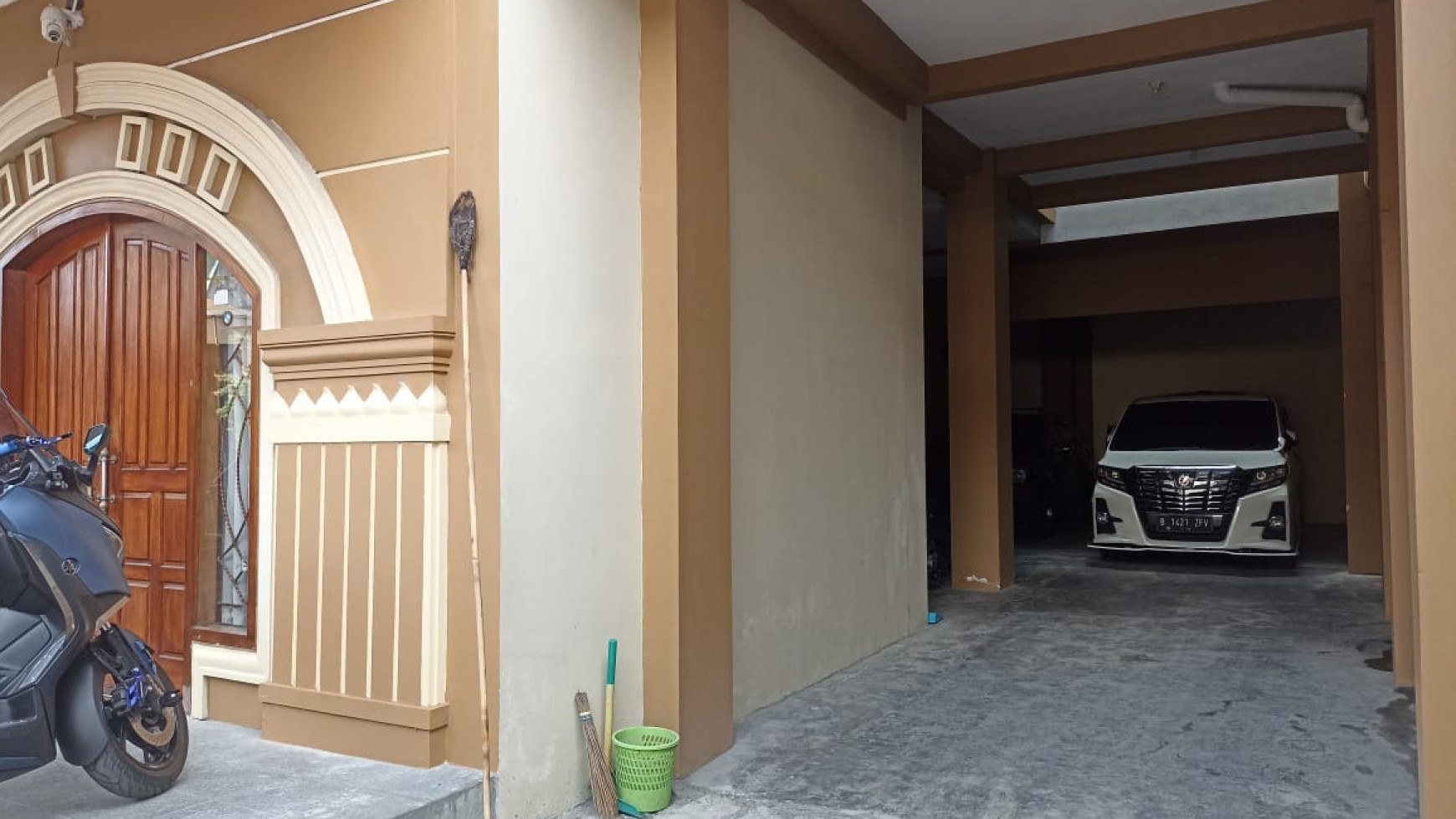 Rumah 7 Kamar Lokasi Premium Dekat Jl Seturan, Kawasan Kampus UPN&YKPN