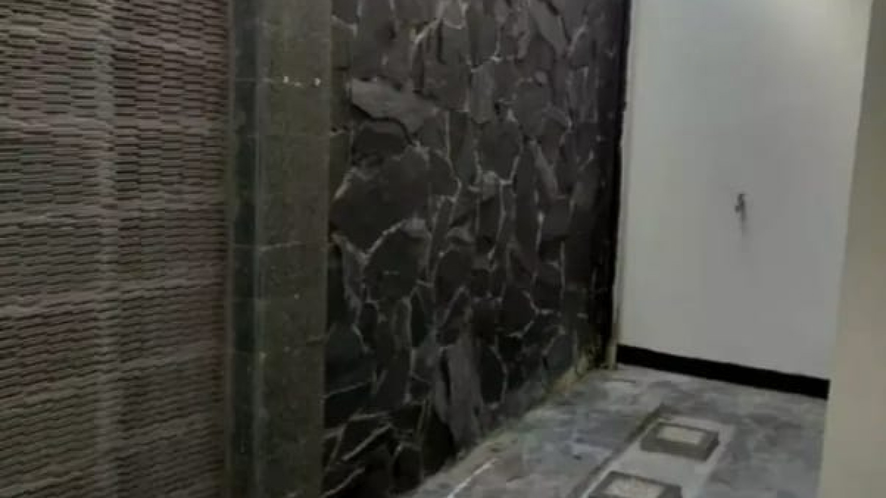 Rumah Minimalis, Siap Huni dan Dalam Komplek @Kota Baru Parahyangan, Bandung