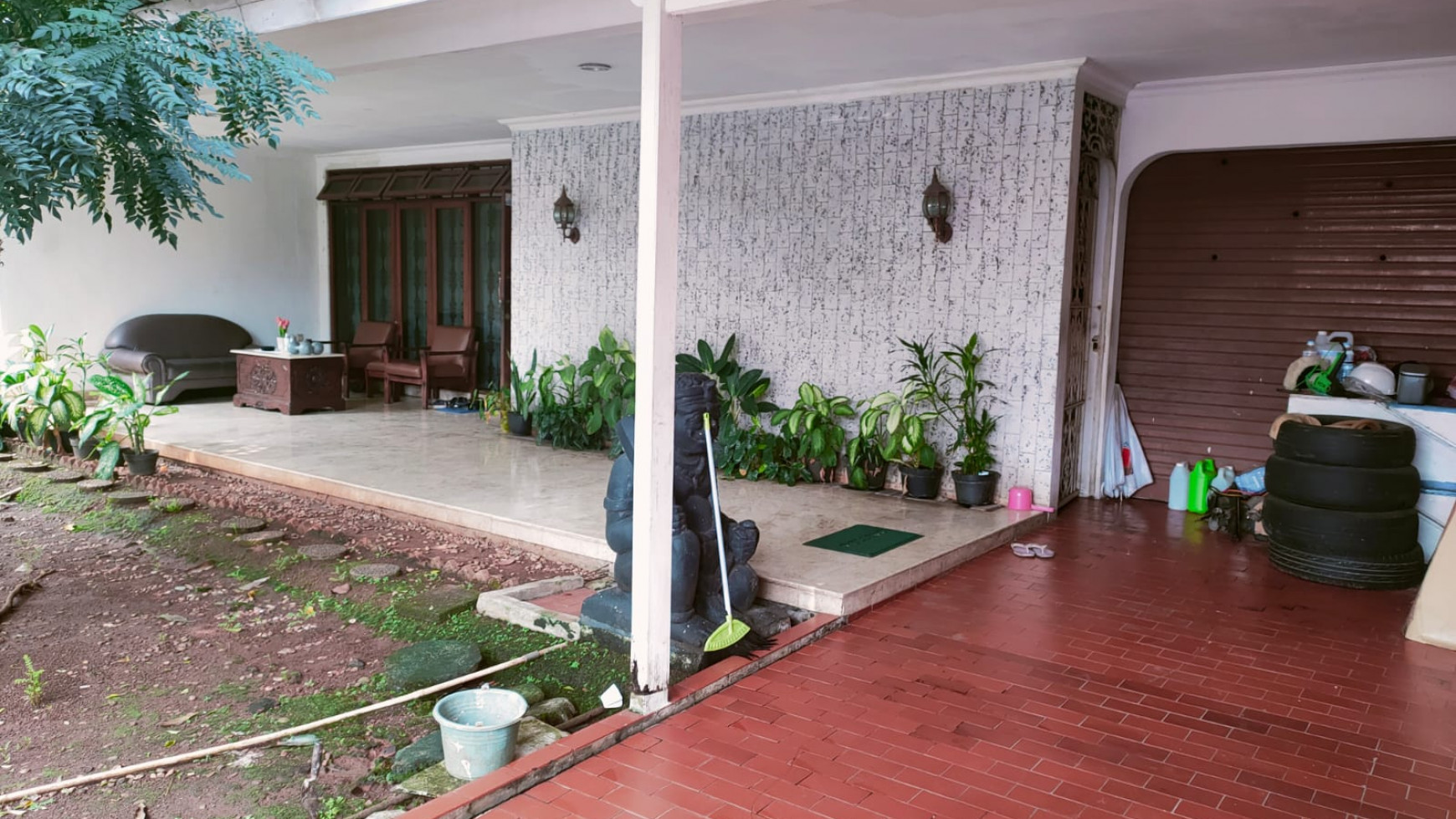 Rumah Strategis Depan Taman @Hanglekir, Kebayoran Baru