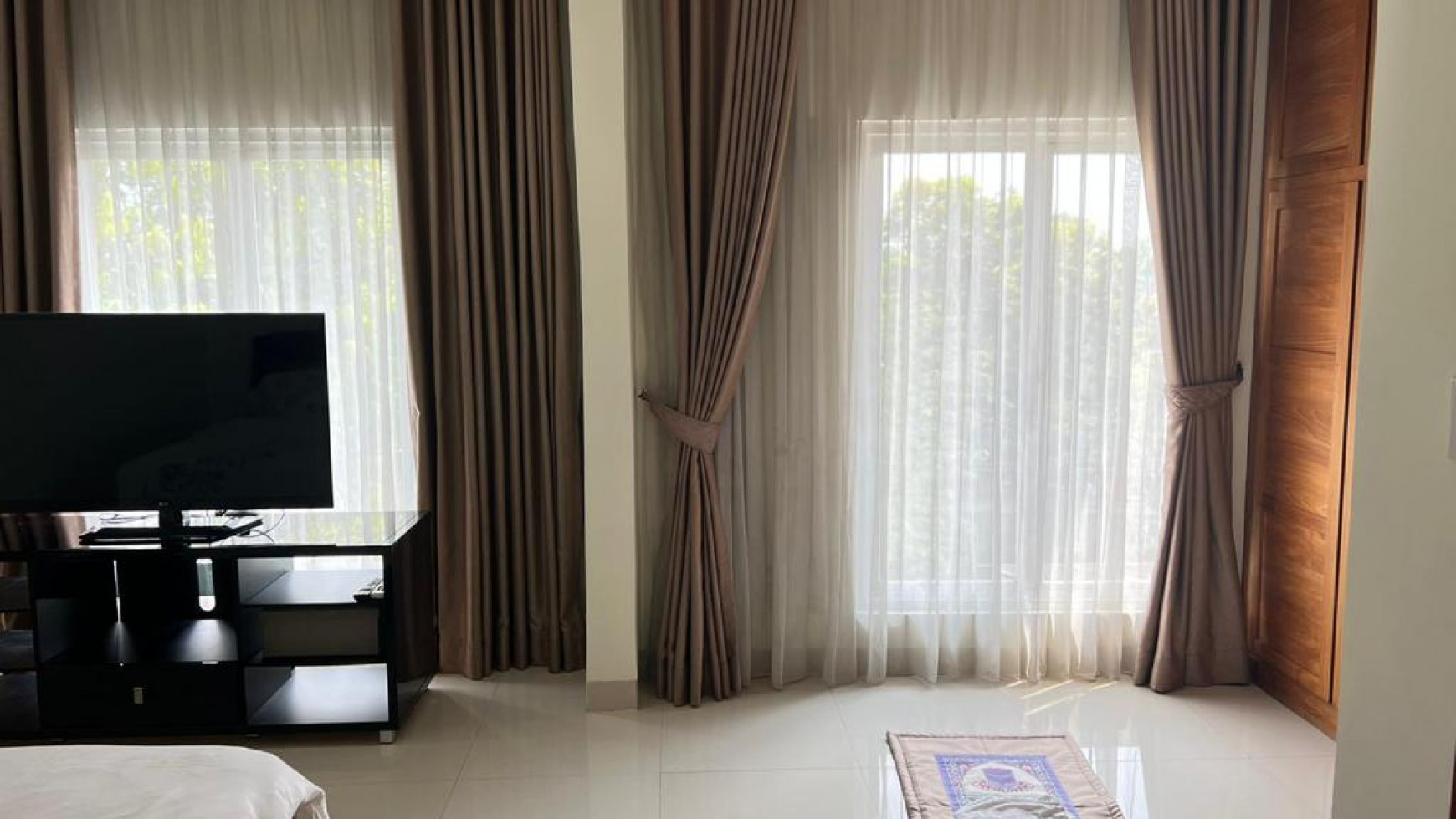 Rumah Siap Huni Dengan Interior Elegan @Villa Cendana Bintaro, Ciputat