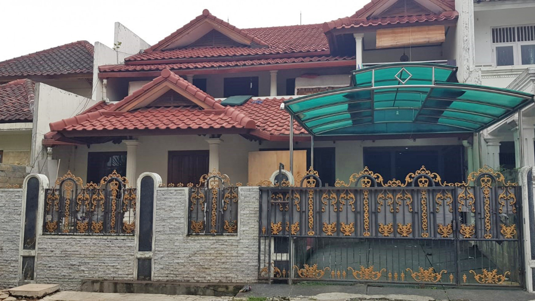 Dijual Rumah siap huni di Taman Rempoa Indah, Tangerang Selatan