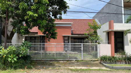 Rumah di Bendul Merisi Utara (Ex. Office), Surabaya