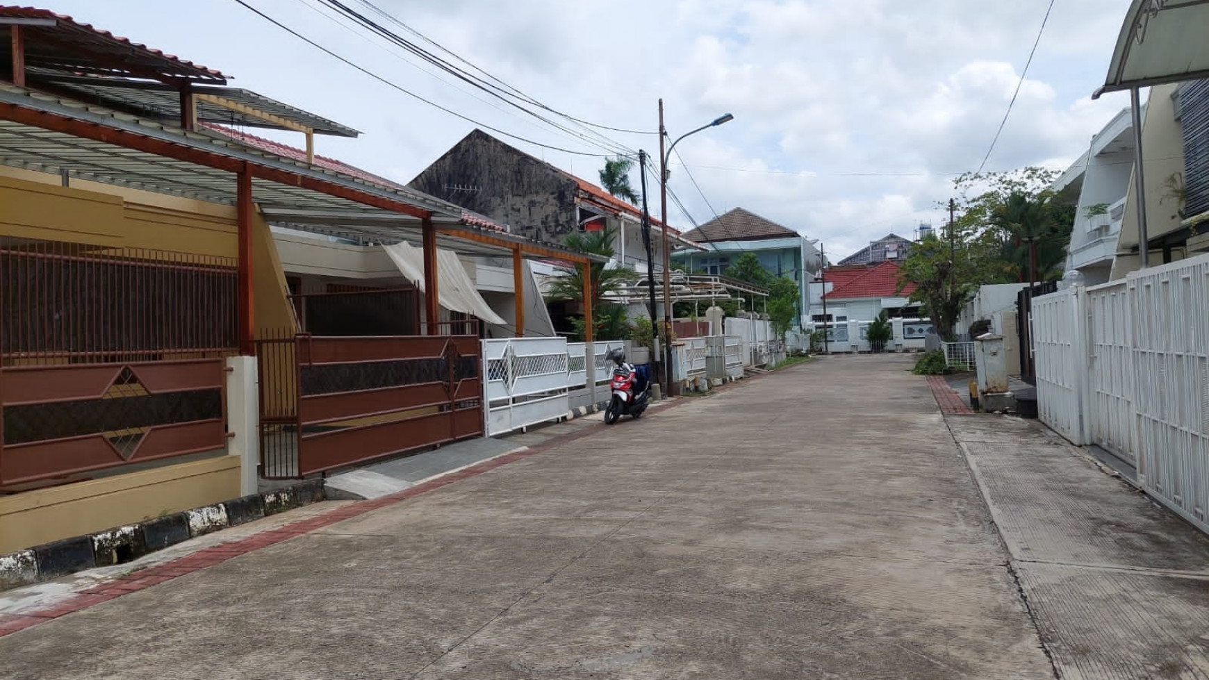 Rumah nyaman ,bersih dan rapih di Green Garden