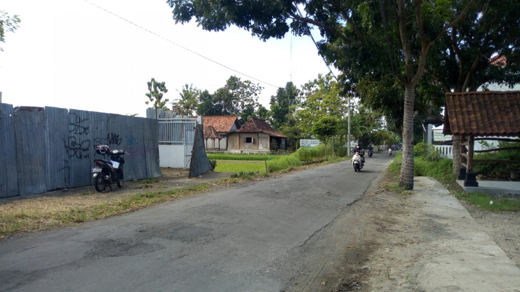 Rumah Minimalis 6 Kamar Tidur Di Daerah Gamping Sleman