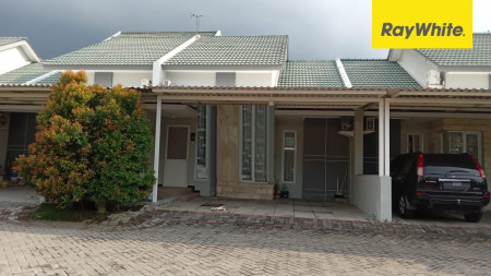 Rumah di Dian Regency Jl Sukolilo Mulia, Surabaya