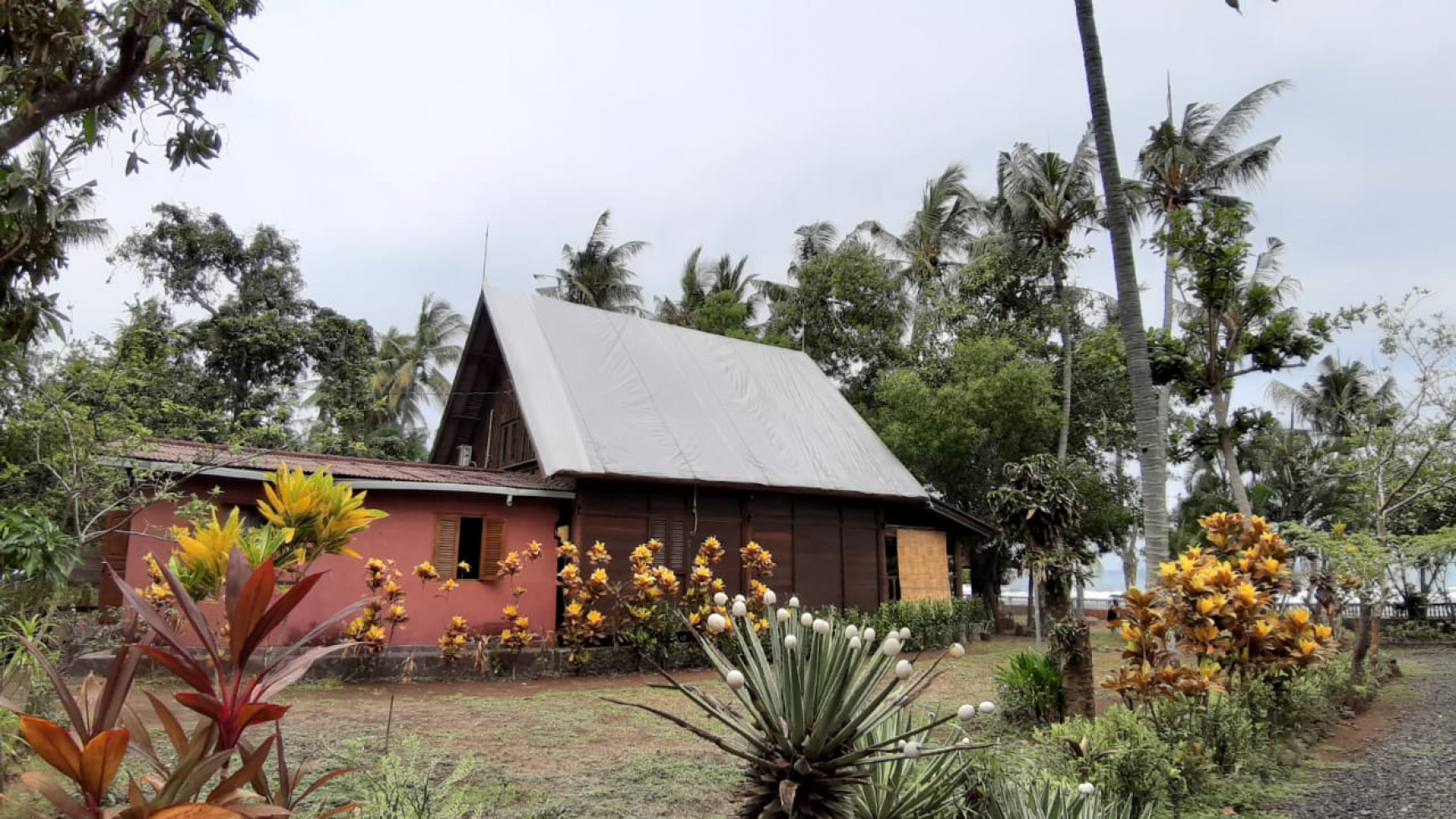 Beachfront Land at Kubutambahan