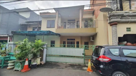 Dijual Rumah Bagus Di Jl Moncokerto, Mampang, Jakarta Timur