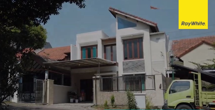 Rumah di Taman Puspa Raya, Citraland, Surabaya