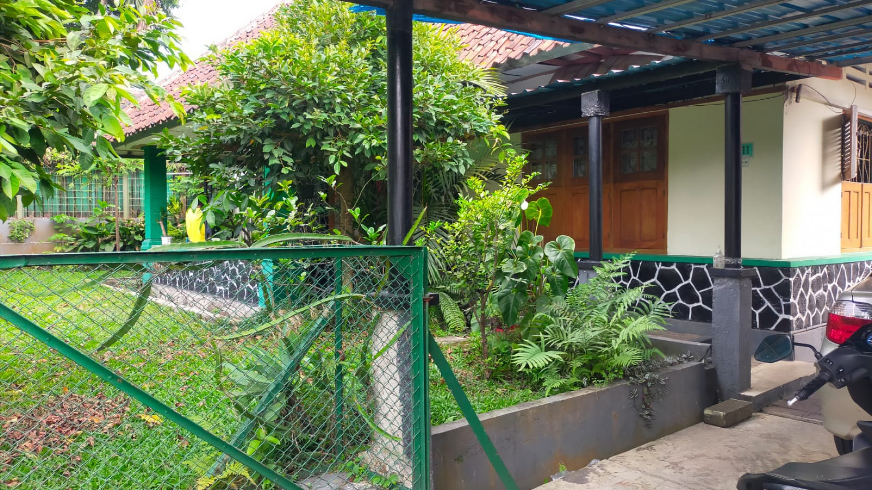 Rumah Di Jl Tampomas Babakan Bogor Tengah