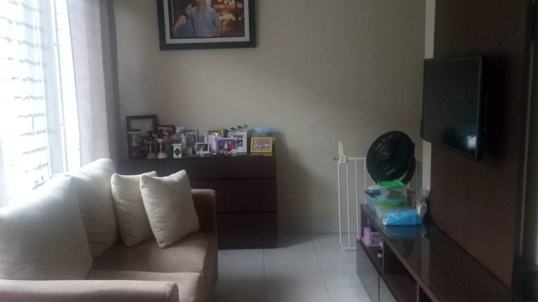 Rumah cantik dalam Cluster Emerald Bintaro Jaya 9