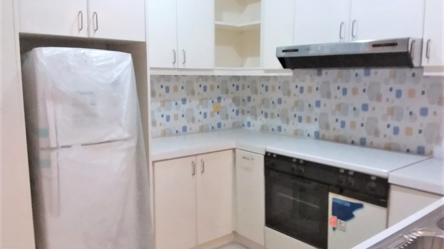 DIJUAL MURAH APARTEMEN FURNISHED KEDOYA ELOK 2 BR+1