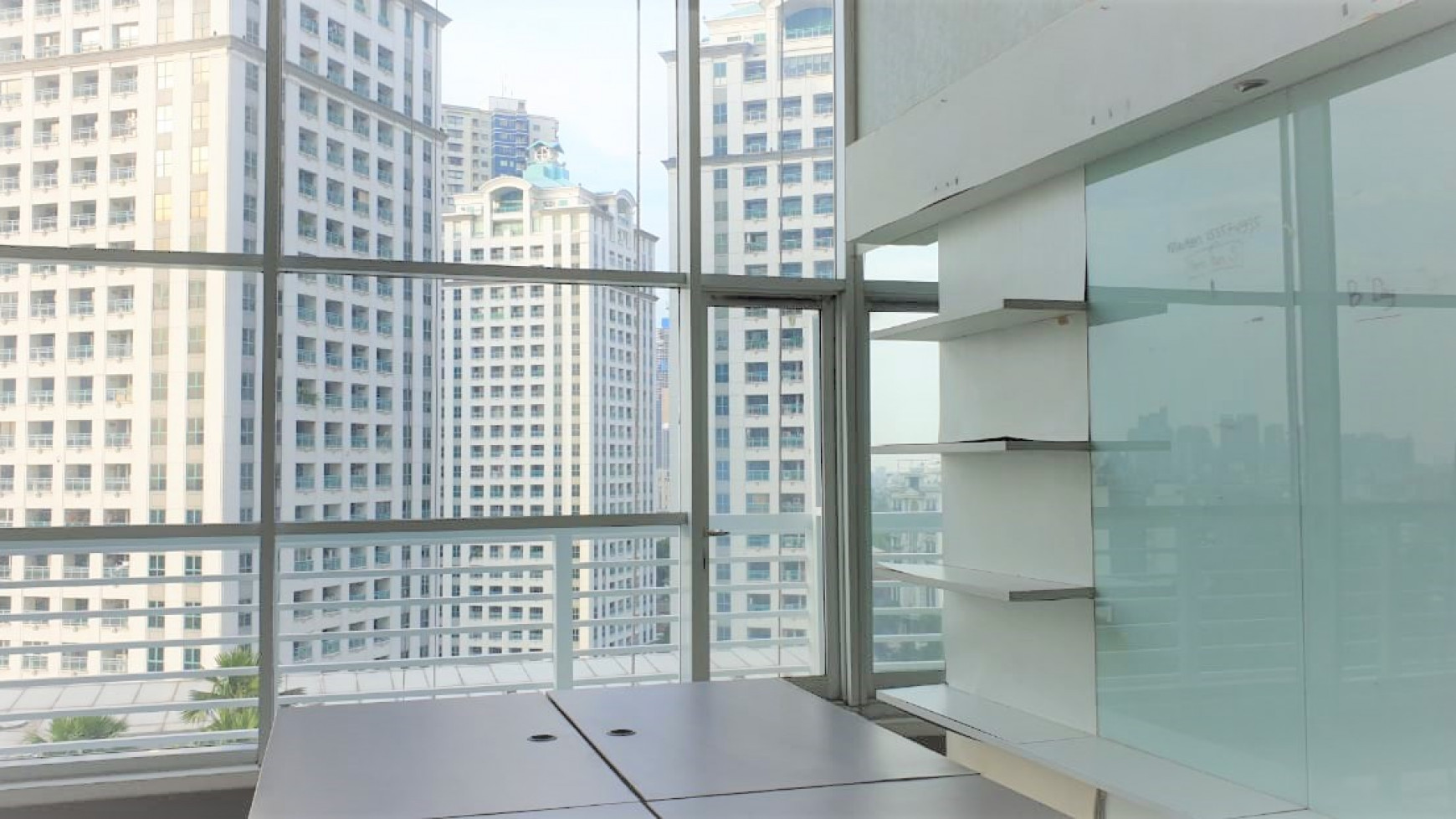 DIJUAL APARTEMEN OFFICE (RUANG KANTOR) CITYLOFT SUDIRMAN JAKARTA PUSAT (TYPE SAN FRANCISCO)