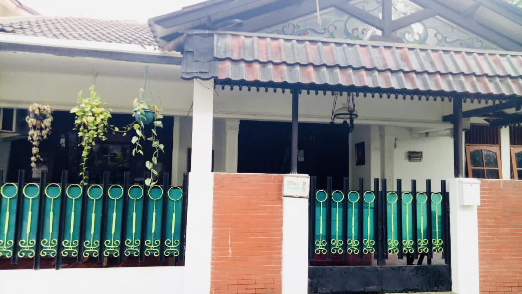 DIJUAL RUMAH BESAR PERUMAHAN CIPUTAT BARU TANGERANG SELATAN