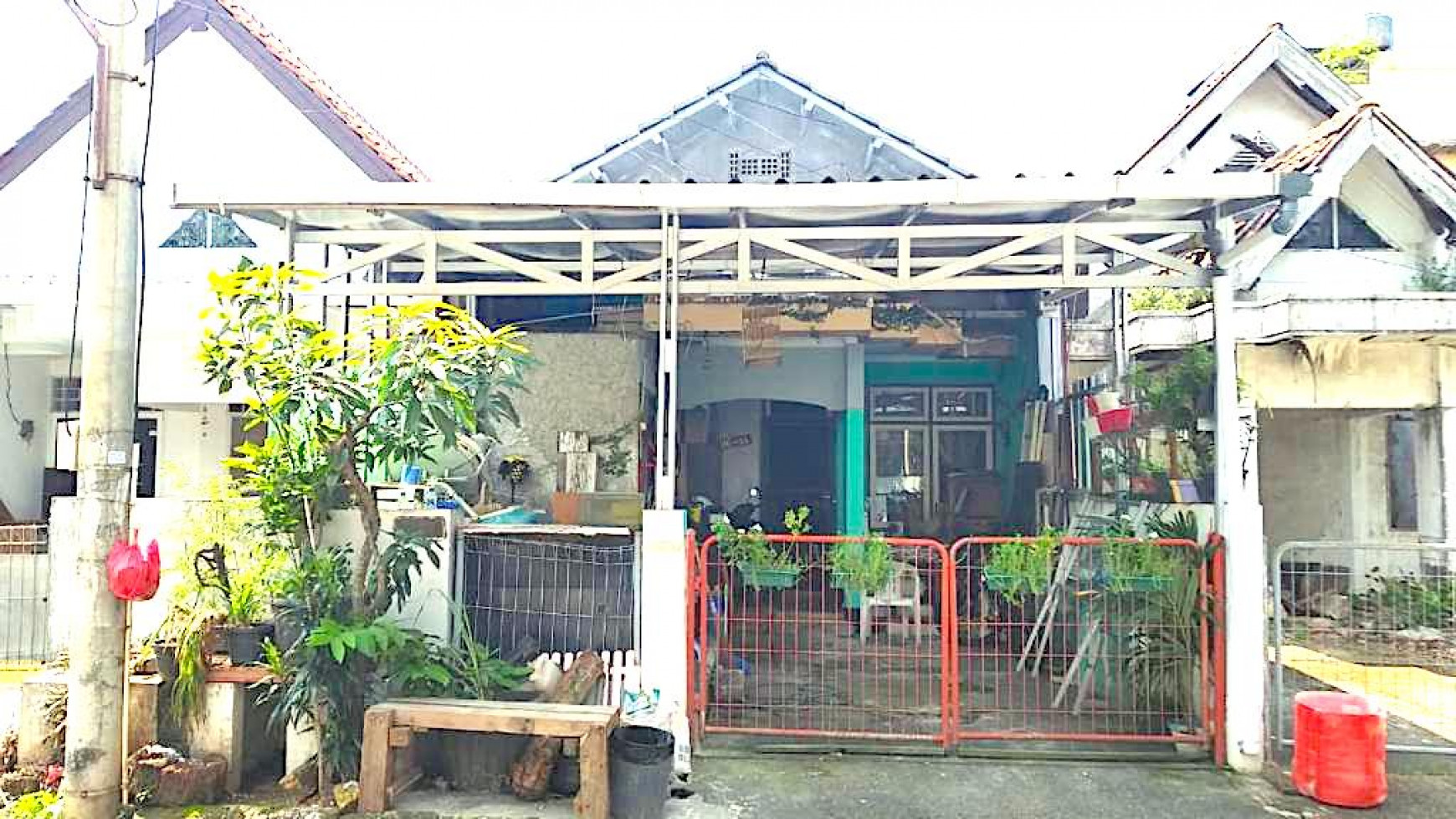 DIJUAL RUMAH GRAHA RAYA BINTARO CLUSTER BOUGENVILLE