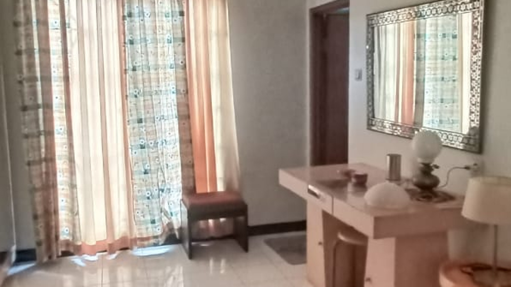 Rumah Kesehatan Bintaro turun harga!! Rumah mewah halaman Luas