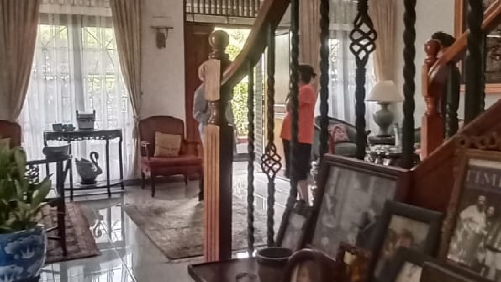 Rumah Kesehatan Bintaro turun harga!! Rumah mewah halaman Luas