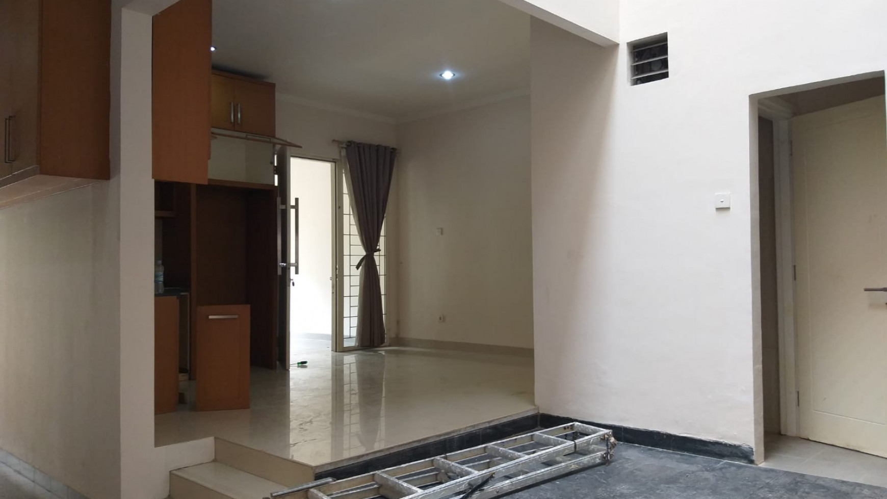 Rumah Bagus Siap Huni Di Cluster Kebayoran Residence Bintaro