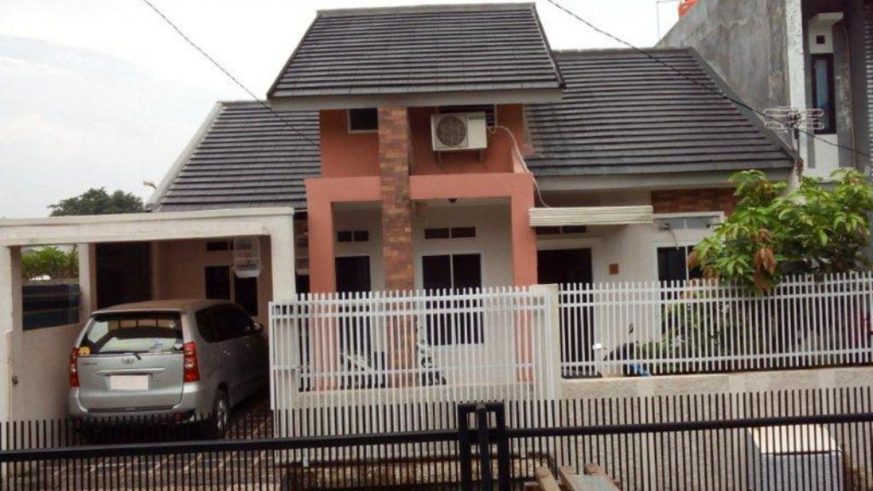 Rumah siap huni,lokasi ok di Bintaro Jaya 4